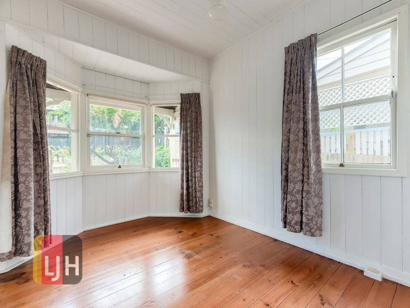 16 Federal Street, Red Hill QLD 4059