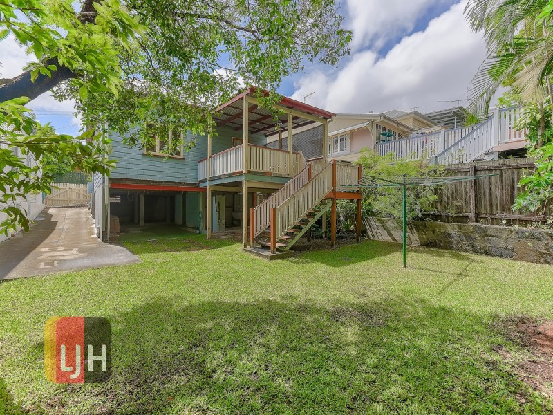 16 Federal Street, Red Hill QLD 4059