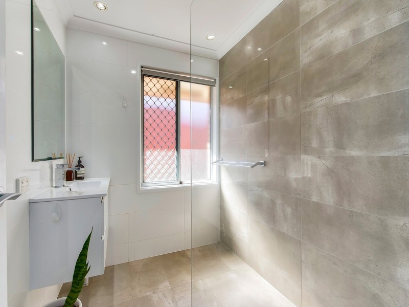 29 Parton Street, Stafford Heights QLD 4053