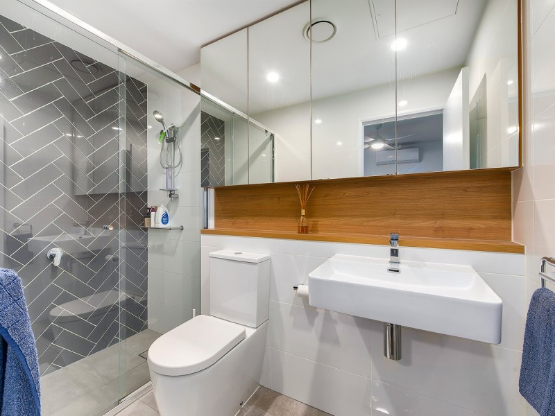 505/10 Curwen Terrace, Chermside QLD 4032