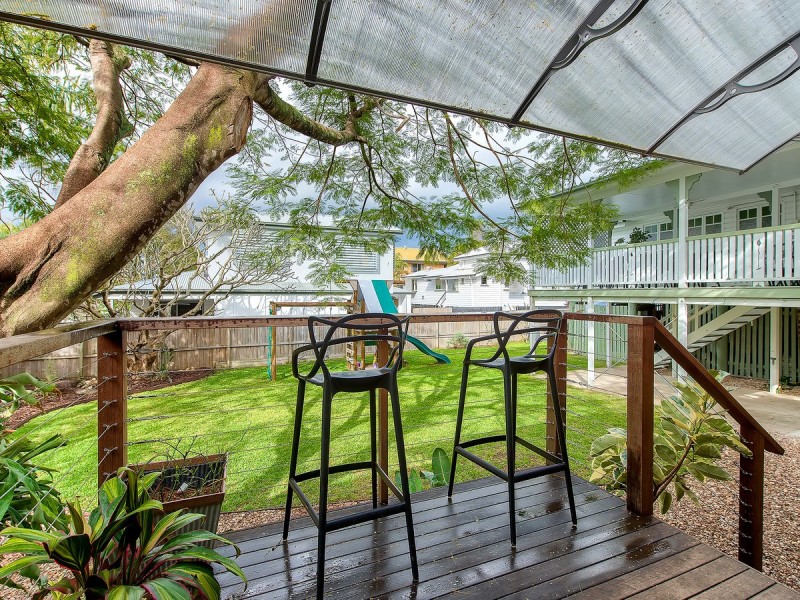 18 Sixth Avenue, Kedron QLD 4031