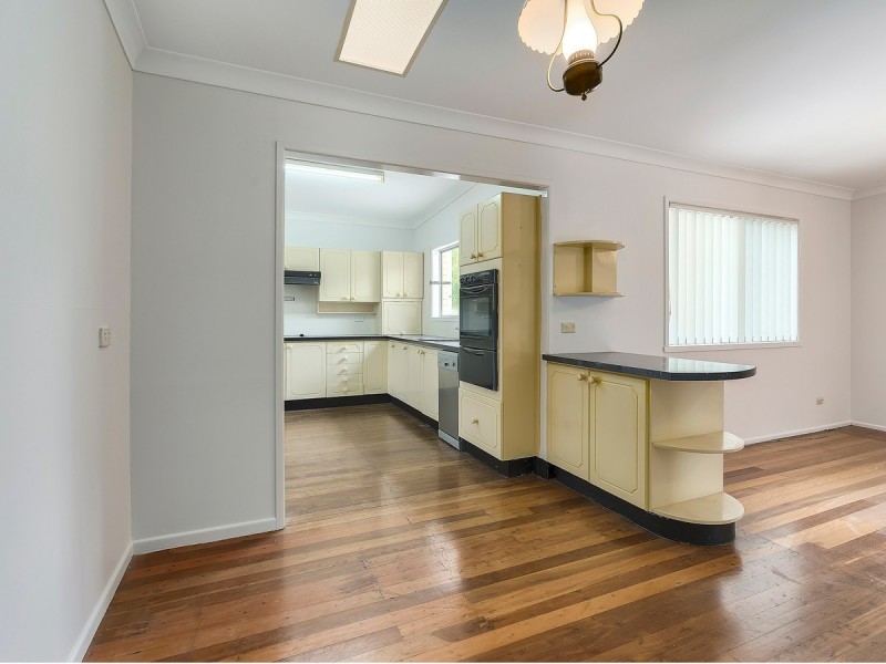 29 Redgrave Street, Stafford Heights QLD 4053