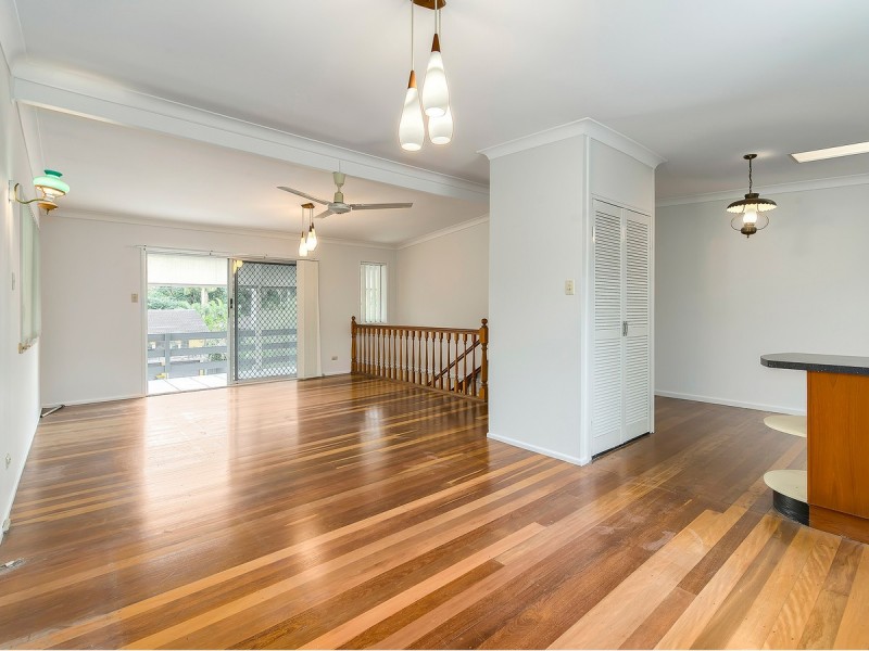 29 Redgrave Street, Stafford Heights QLD 4053