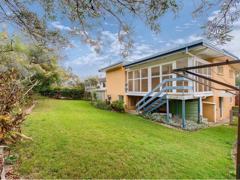 29 Redgrave Street, Stafford Heights QLD 4053