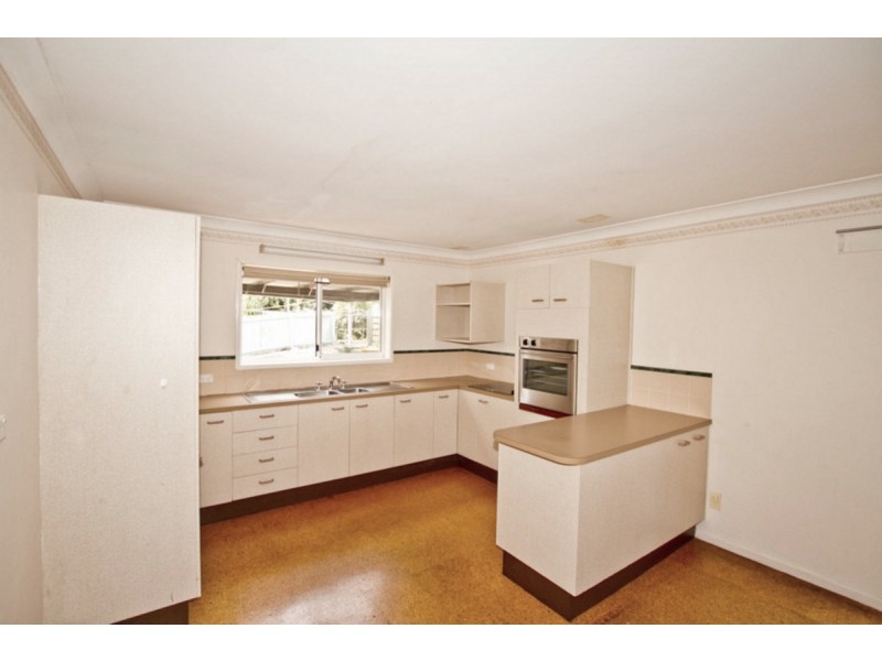 24 Tetragona Drive, Arana Hills QLD 4054