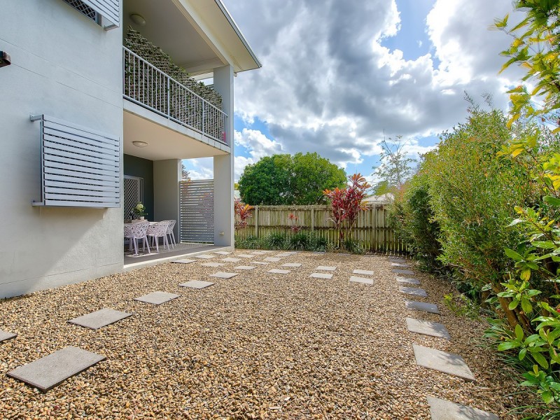 2/44 Birdwood Street, Zillmere QLD 4034