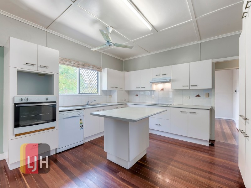 76 Reuben Street, Stafford QLD 4053