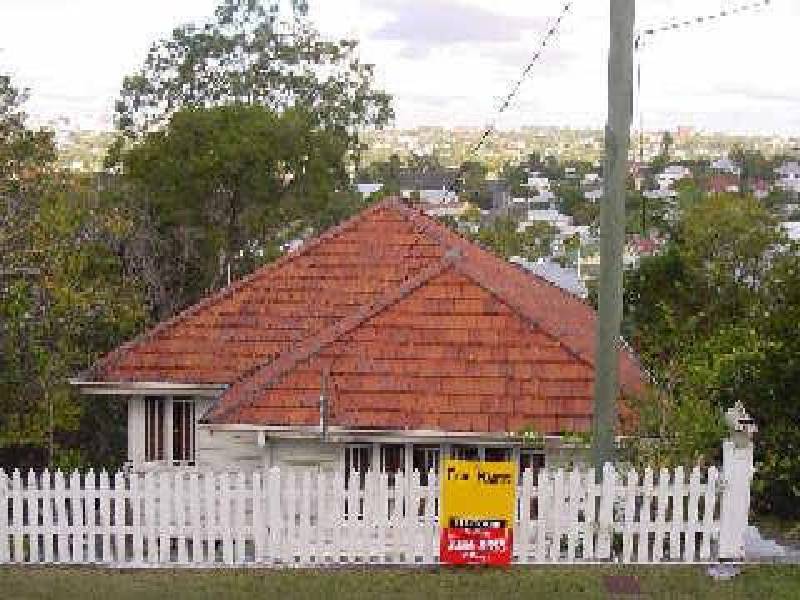 19 Dalrymple Street, Wilston QLD 4051