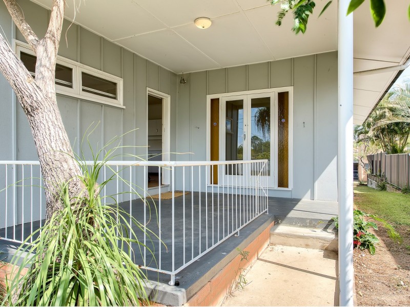 18 Gearside Street, Everton Park QLD 4053