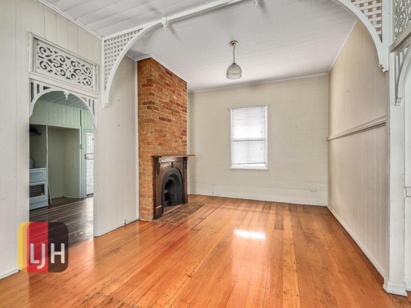 9 Bale Street, Albion QLD 4010