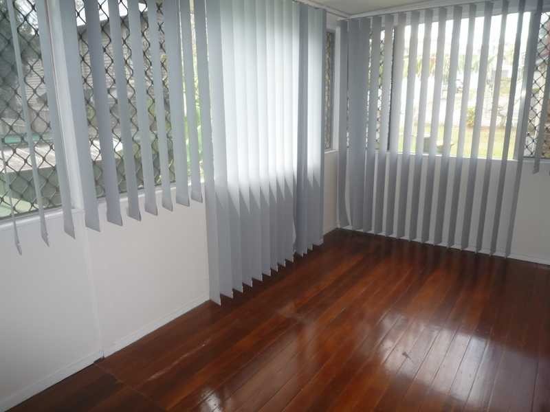 33 Lutana Street, Stafford QLD 4053