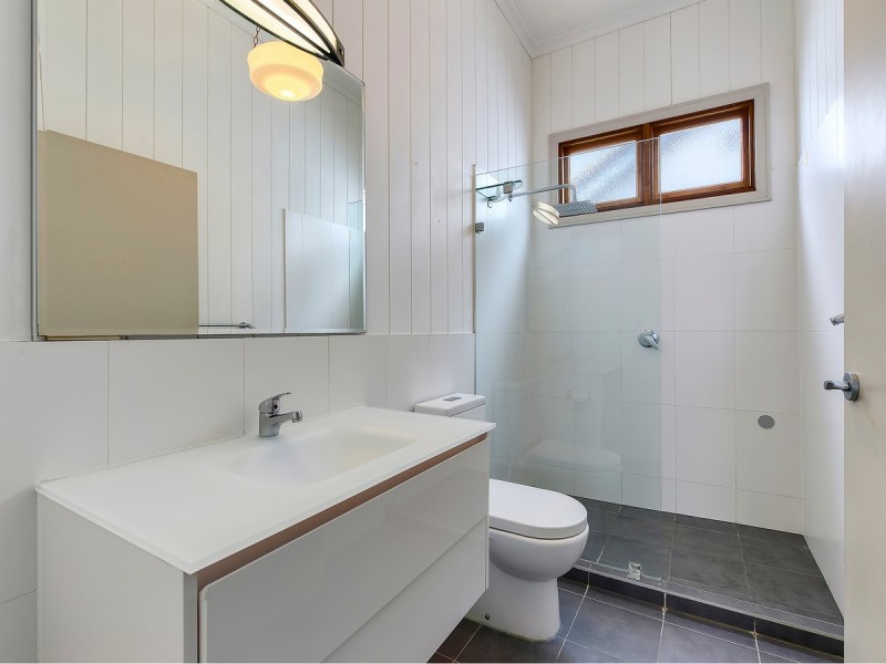 52 Glen Street, Kelvin Grove QLD 4059