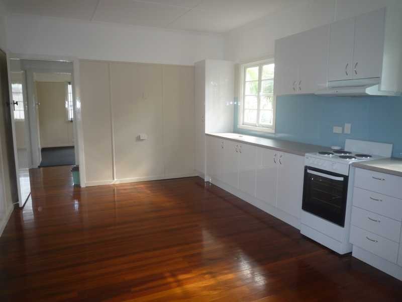 17 Midson Street, Stafford QLD 4053