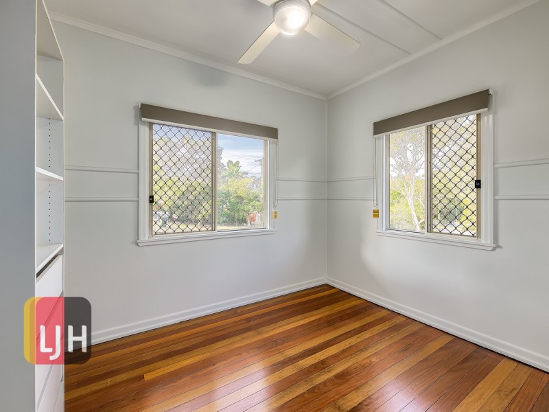 26 Matthews Street, Stafford QLD 4053