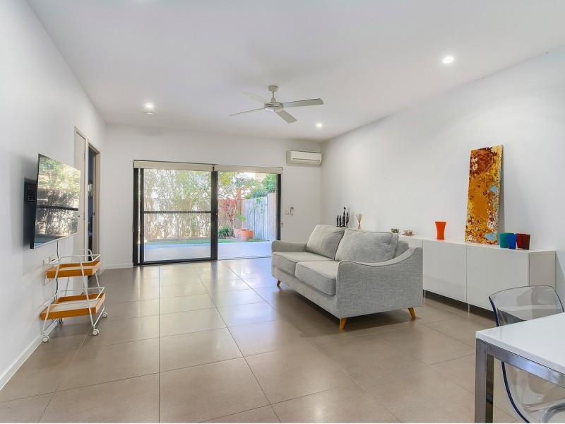 1/66 Broughton Road, Kedron QLD 4031
