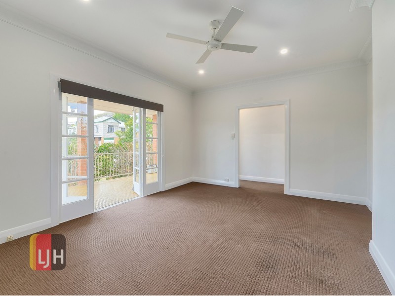 2/37 Hall Street, Northgate QLD 4013