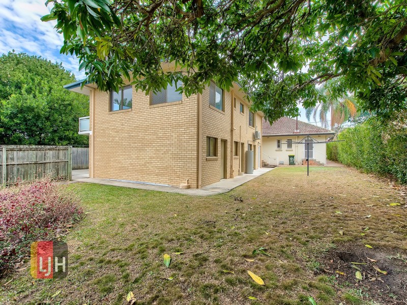 2/37 Hall Street, Northgate QLD 4013