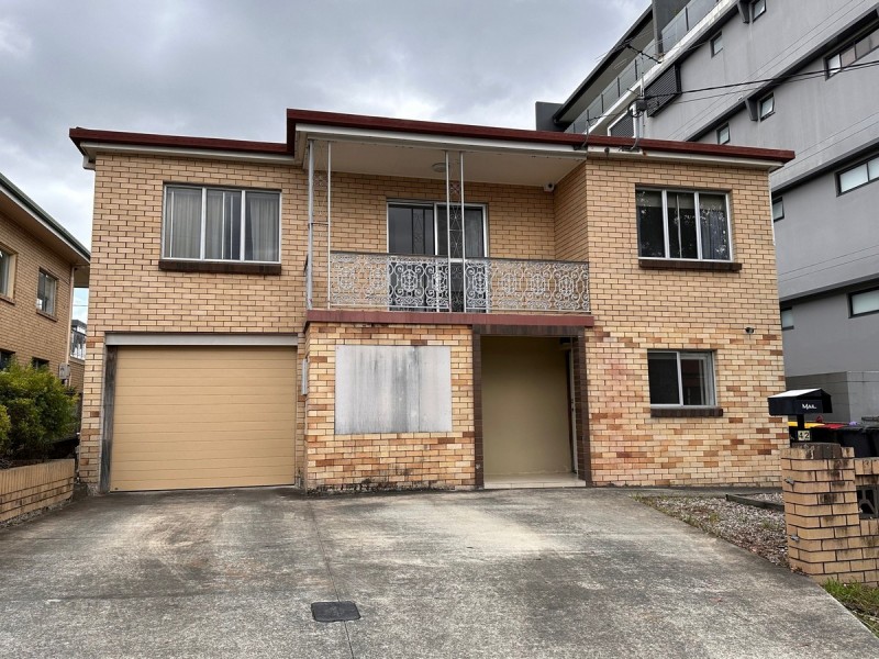 42 Grantson Street, Windsor QLD 4030