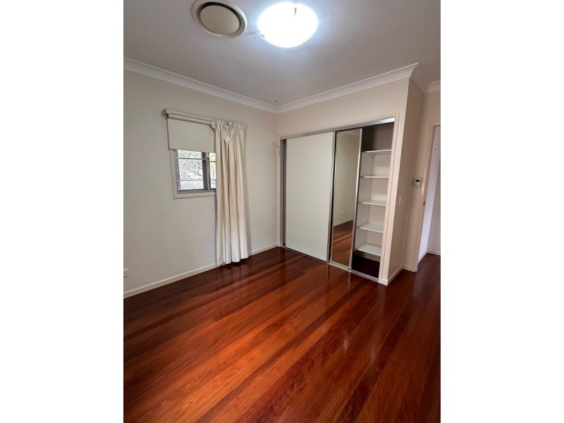 42 Grantson Street, Windsor QLD 4030