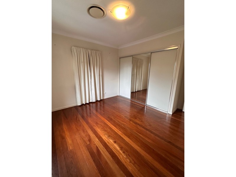 42 Grantson Street, Windsor QLD 4030