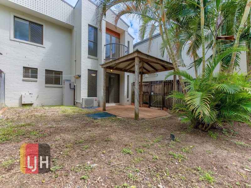 2/34 Parker Street, Newmarket QLD 4051