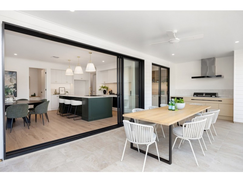 31 Olive Street, Hendra QLD 4011