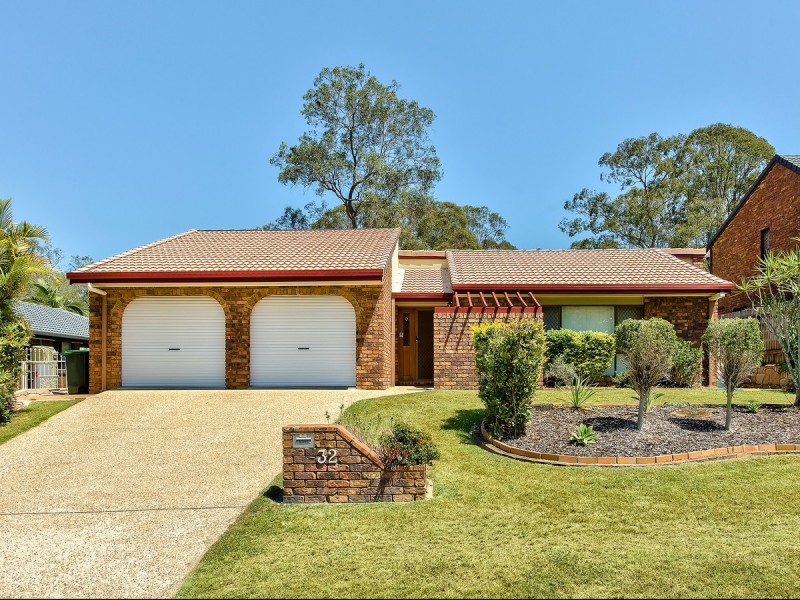 32 Karloff Drive, Stafford Heights QLD 4053