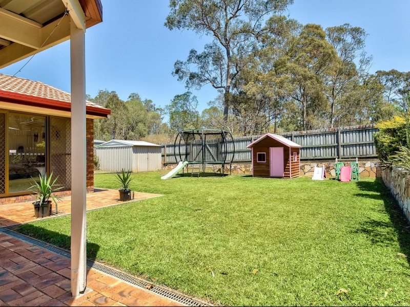 32 Karloff Drive, Stafford Heights QLD 4053