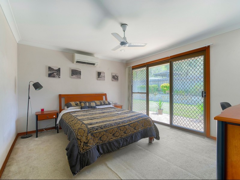 32 Karloff Drive, Stafford Heights QLD 4053