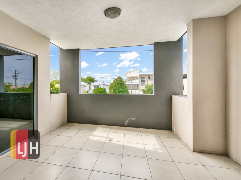 3/2 Rowell Street, Zillmere QLD 4034