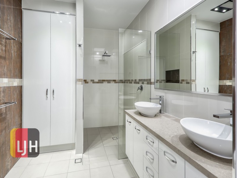 7 Bohland Street, Kedron QLD 4031