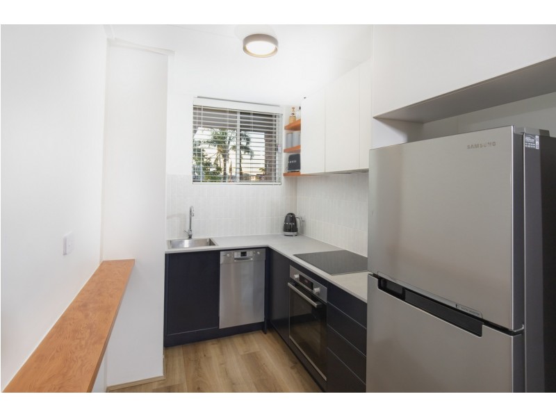 8/15 Castle Street, Kedron QLD 4031