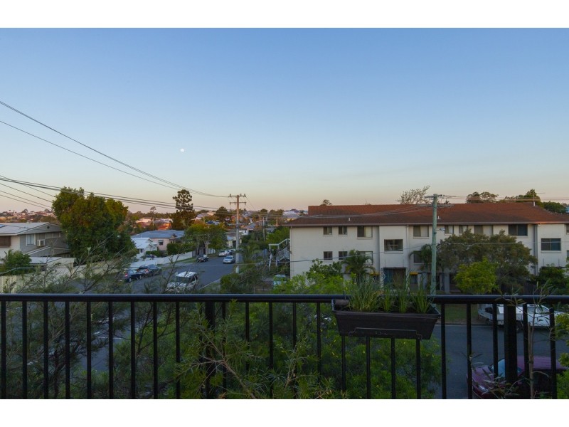 8/15 Castle Street, Kedron QLD 4031