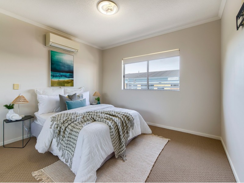 13/33 Atthow Parade, Nundah QLD 4012