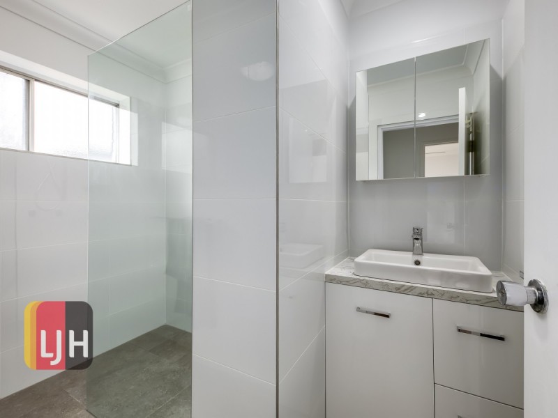 4/47 Maygar Street, Windsor QLD 4030