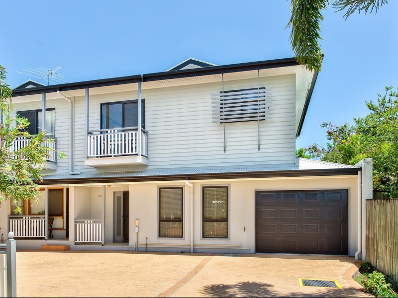 2/110 Waverley Street, Annerley QLD 4103