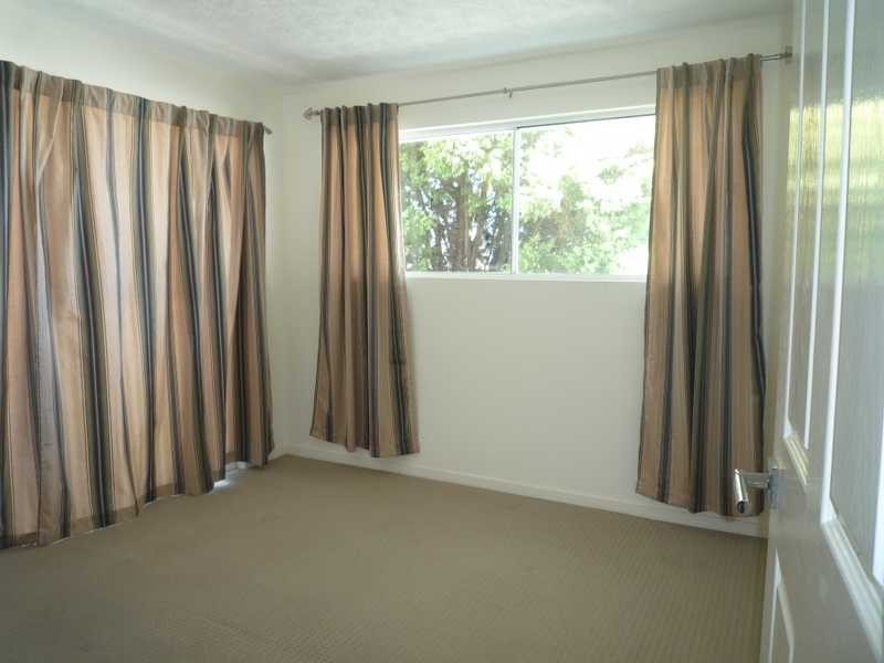16 Campbell Street, Albion QLD 4010