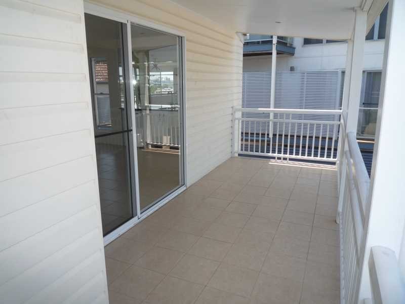 16 Campbell Street, Albion QLD 4010