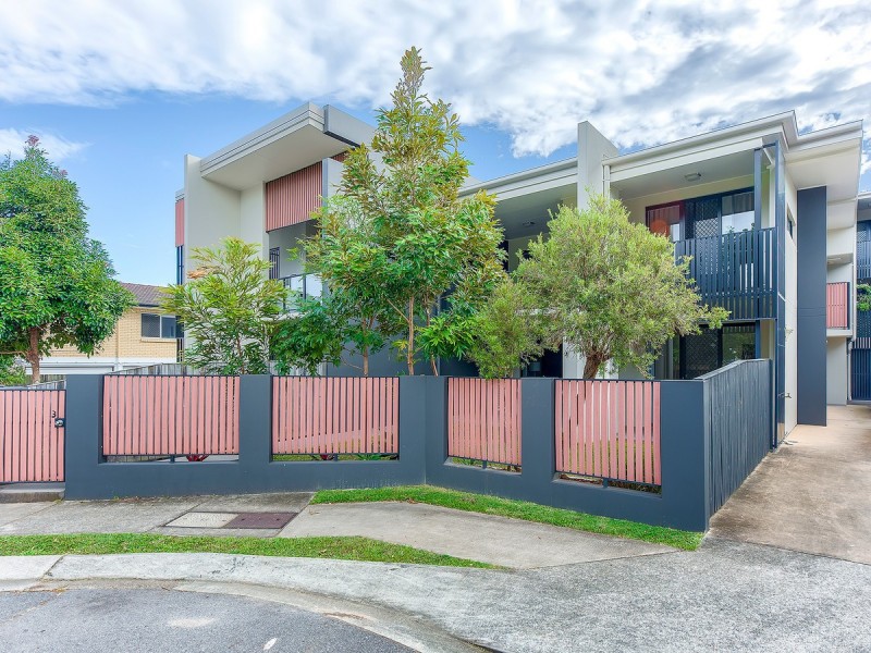 3/6 Lutana Street, Stafford QLD 4053