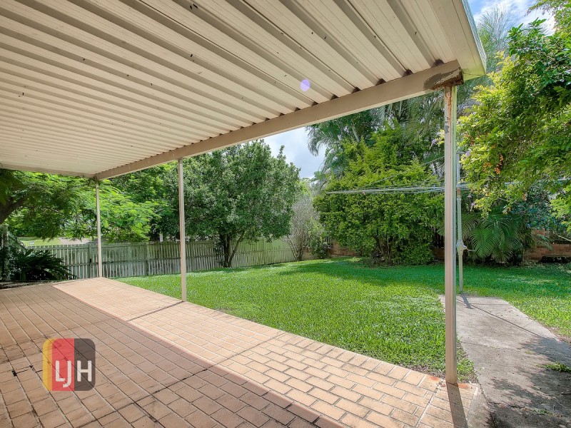2 Garner Street, Everton Park QLD 4053