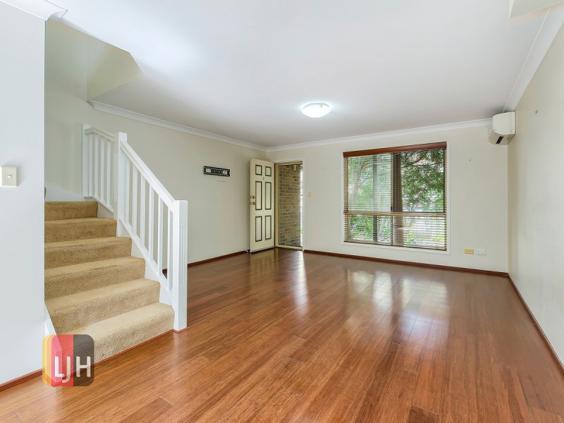 2/96 Broughton Road, Kedron QLD 4031