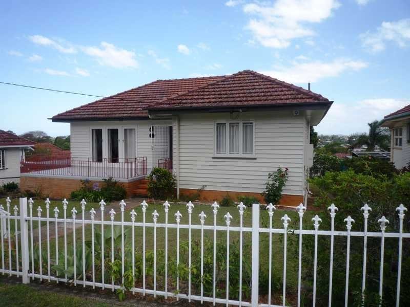 25 Goorama Street, Stafford QLD 4053