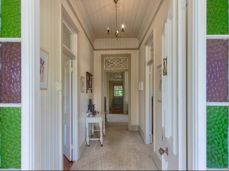 11 Palm Avenue, Sandgate QLD 4017