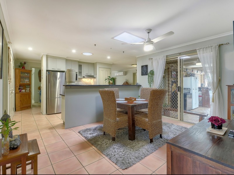 19 Jenelle Street, Kallangur QLD 4503