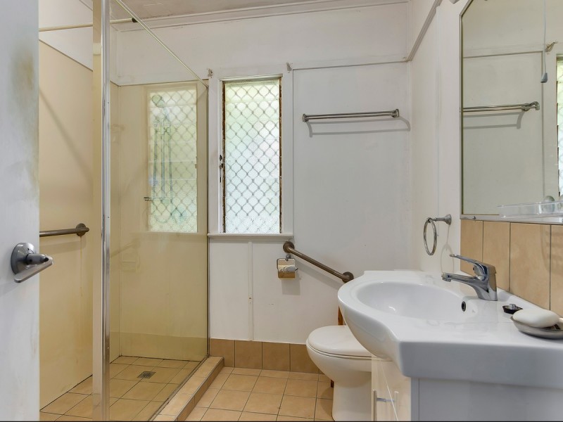 164 Redwood Street, Stafford Heights QLD 4053