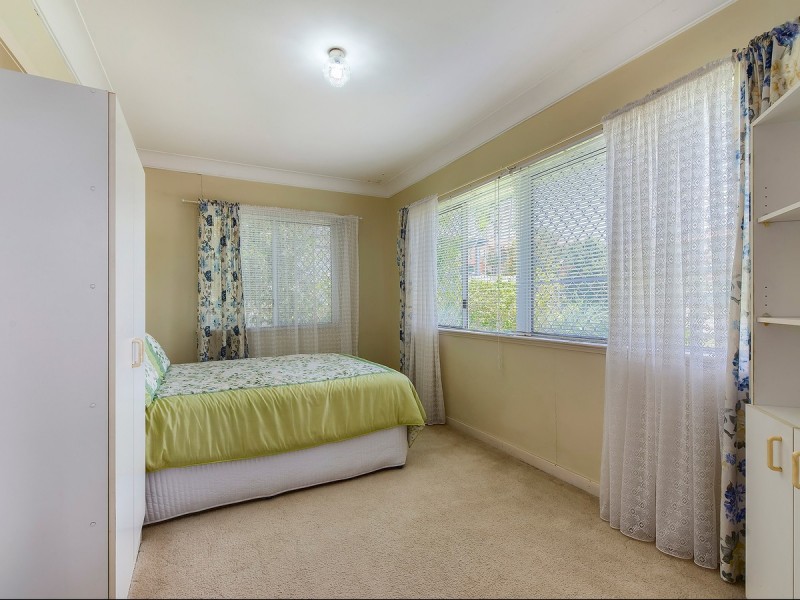 164 Redwood Street, Stafford Heights QLD 4053