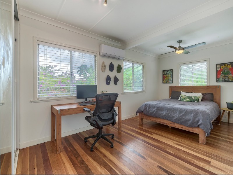 18 Harold Street, Stafford QLD 4053