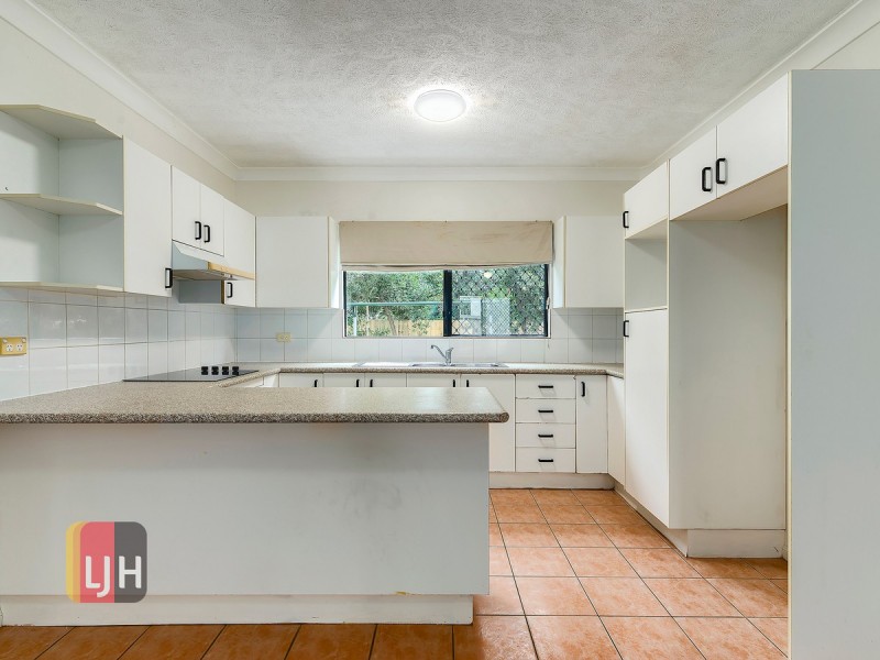 2/14 Broughton Road, Kedron QLD 4031