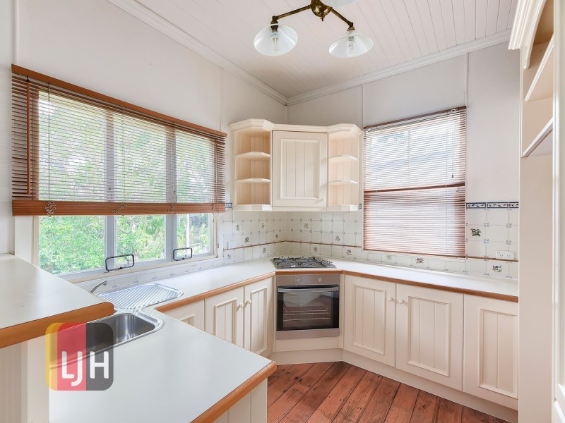 16 Federal Street, Red Hill QLD 4059
