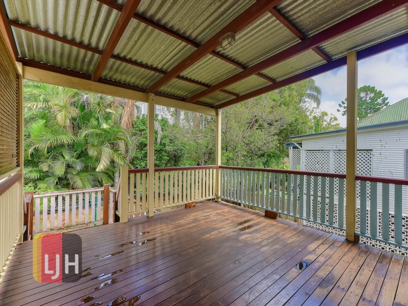 16 Federal Street, Red Hill QLD 4059